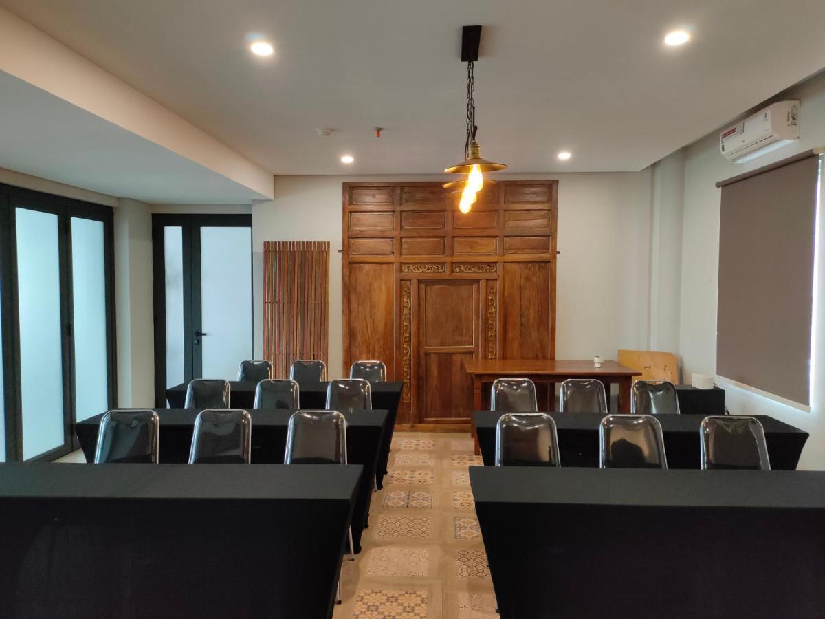 Arrayan Hotel Malioboro Yogyakarta Exterior photo